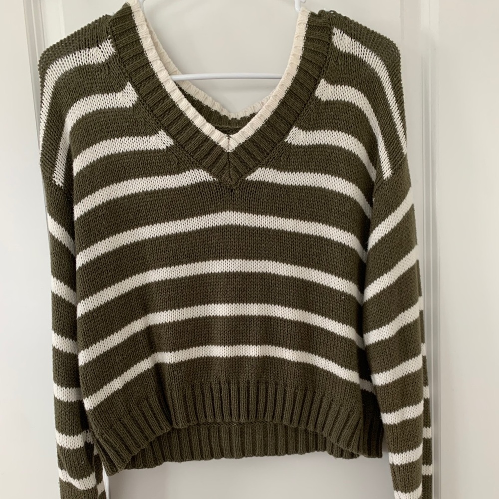 AE green & white striped vneck sweater